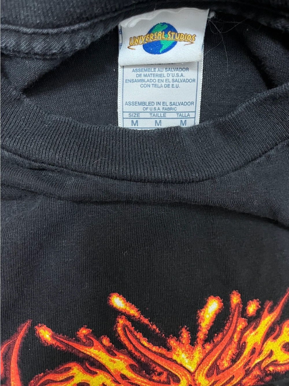 Vintage Universal Studios Men's Black Short-Sleeve Graphic Tee - Picture 4 of 4